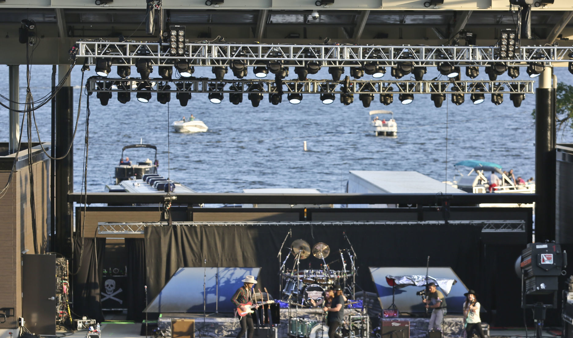 Devon Amphitheater 15 5.24.19.JPG